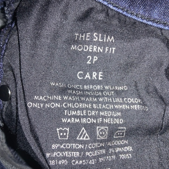 Ann Taylor Petite The Slim Modern Fit jeans Sz 2P denim - Picture 8 of 8